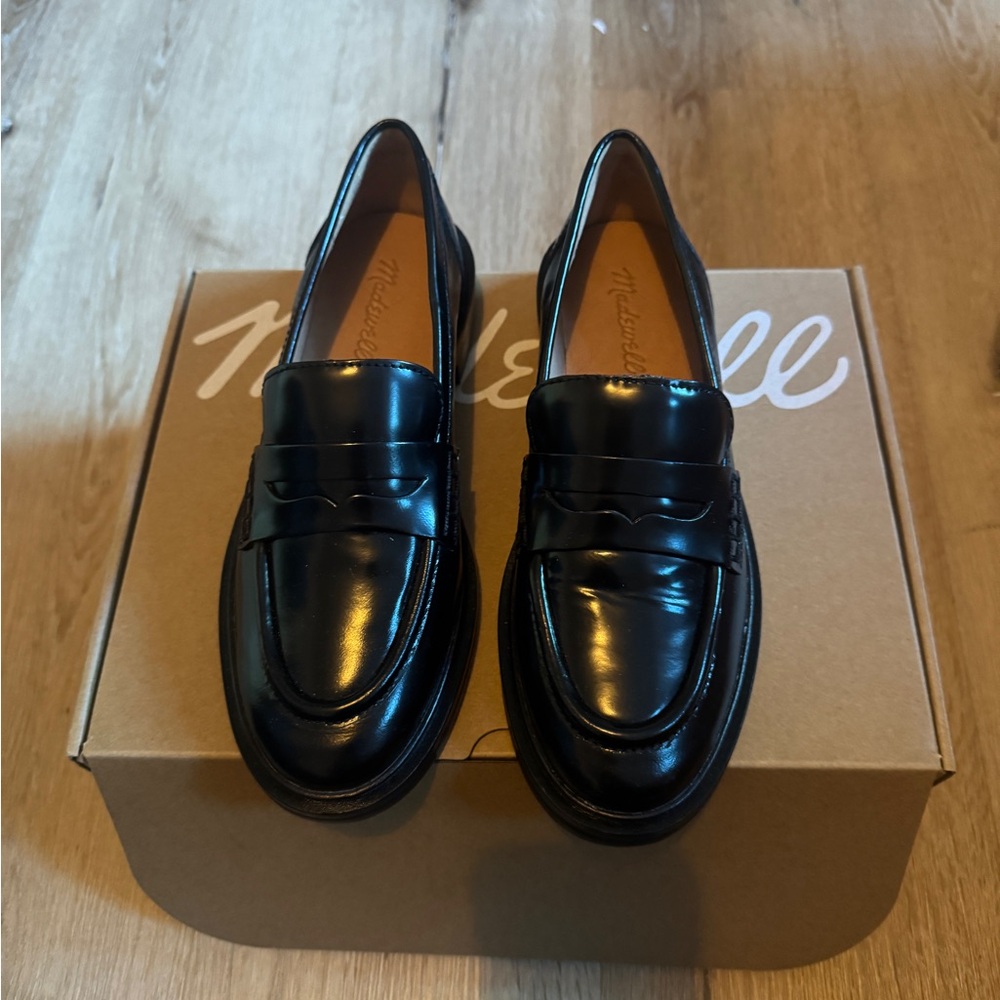 Madewell Women’s Glossy Black Slip-On Loafers